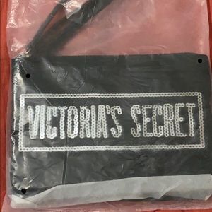 🔥🔥 Victoria’s Secret Wristlet Purse